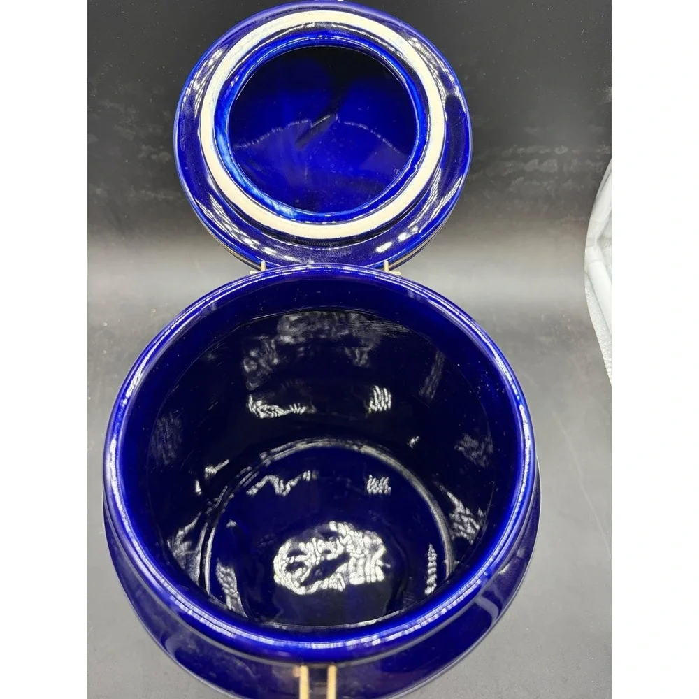 The Unbranded Brand cobalt blue